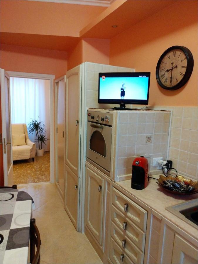 Roman Holidays House Marconi Ngoại thất bức ảnh