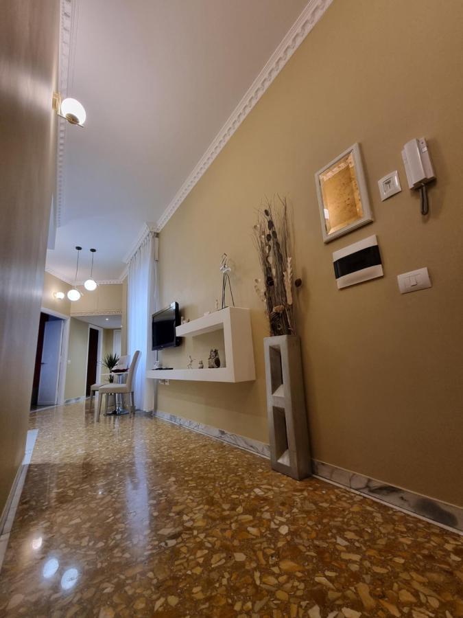 Roman Holidays House Marconi Ngoại thất bức ảnh